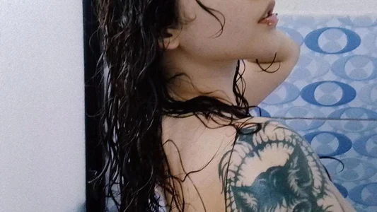 Suxan_White_ shower time💦 圖片