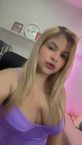 Public de lilith_cut3  4 photos