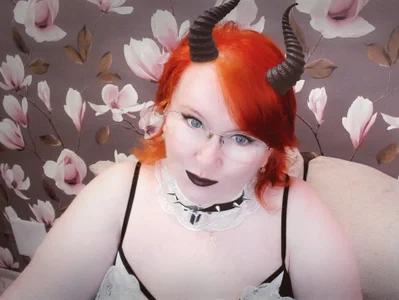 leiamillersonn Halloween) Pic 6