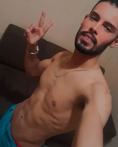 AlyssonsttsのPublicの枚の写真