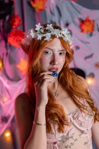 I'm your little elf🥰🍃 od violetsmith1_  snímek