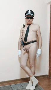 Sashabikros В сексуальной форме полицейского🚓😊 Pic 2