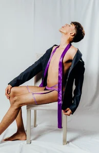 Seduction in formal suit de PrincePoppy  2 Imagens