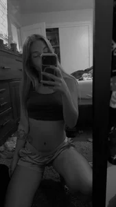 MisCheeks69 Small but cute  снимка