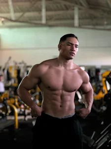 TianBrooks Tian Pic 3