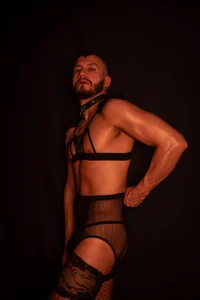 castle_87 YOUR DARKEST FANTASY IS ME!!! Foto 2