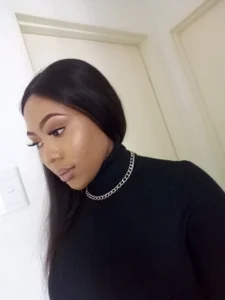 ElaineTrue JUST E Pic