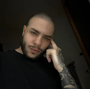 Public od FTMichael99  2 snímek