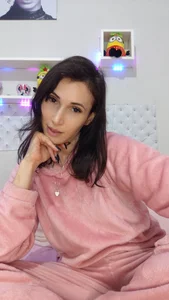 Irresistible24 kullanıcısının 9/9/24 albümü -  4 fotoğraf