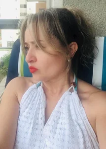 Tamara-Hall My sexy face is for u to put ur cock in  3টি ছবি