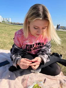 KellySunn Public Immagine  7