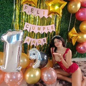 Megan_cute4u It's my birthday, my 19th Pic 6