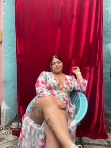 Sophiacooper17 Public - {count, plural, one { תמונה אחת} two {שתי תמונות} many {# תמונות} other {# תמונות}}