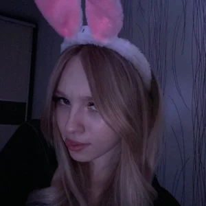 MayBerger Public Poză 2