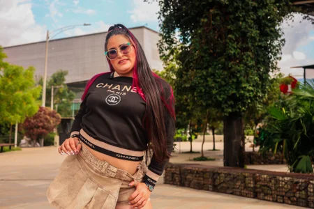 BellaPeers_ ☀Sunny day Pic 3