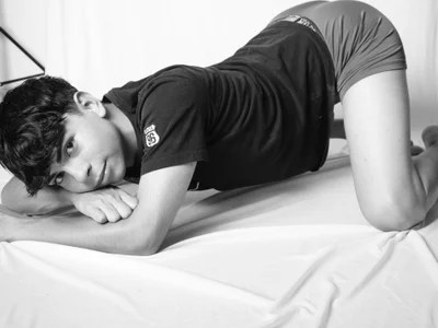 Peter_chase Sensual in black and white Immagine  6