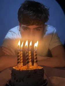 justinbilerのBDAAY JUSTINN🤍の 7枚の写真