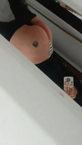 nikit42098 Yo  3টি ছবি