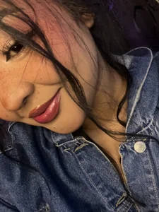 Isabella_Belmont Smiling at life Hình 2