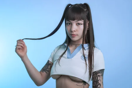 Lia_Sweett_ Do u like the blue color? Billede 2