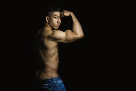 Adrian_Torres_ Public  3. fénykép