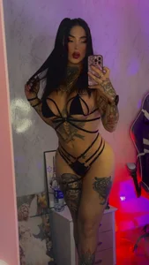 I love black 🖤 de BunnyLola2  Imagens