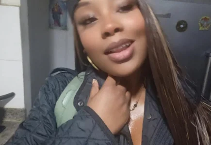 VictoriaaJaackson Casual Pic 6