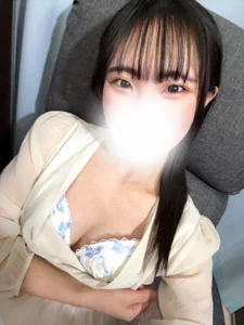 Momo_00122 Public Billede 3