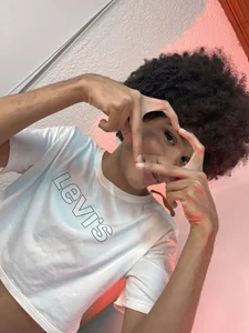 NaomiSaenz_ CUTE FACE ♥ Coquette sexy sweet femboy lovely ebony hair curly thin skinny trans fem pov seflie skin slika 4