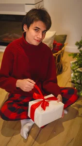 Andrew_Clar Shy Immagine  7