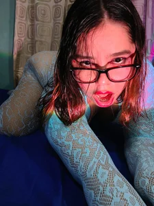 Eimy__saenz I really love blue colour Pic 3
