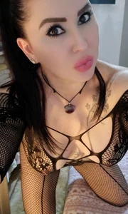 SEXY-ZOEEntre piel y miradas 👑✨️🌟🌻 Bild 4