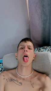05stiv Free Pic 4