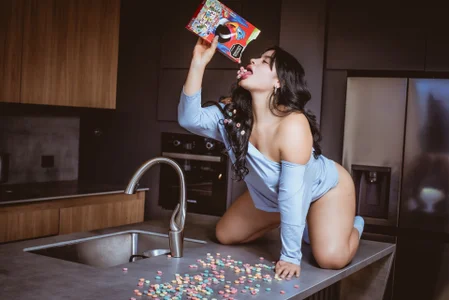 Eyes_Duque 🔥💋Would You Like To Be By Dessert?💋🔥 slika