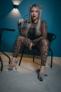 may_aceros: Tu gata fiera ( 2 фото)