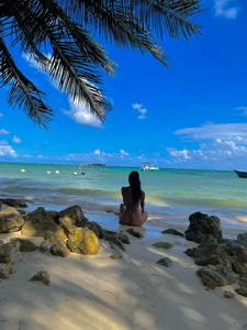 BrennaWalker Beach ♥ Free รูป  3