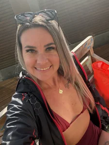 SuhHWhotwife kullanıcısının Selfie albümü -  fotoğraf