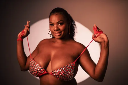huge_boobs_ebony_ My Biggest Temptation and Your Favorite View of the Day slika 4
