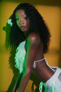 Haileyconnors_ TROPICAL VIBES 사진