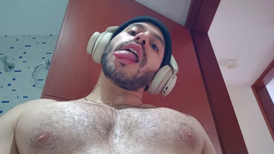 Mercury_muscle Sexy chest! Pic 2