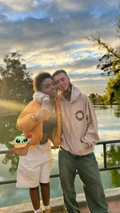 Asha_zuri_and_adam Public Foto 8