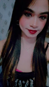 TS_Sweetgirl24 Public Pic 2