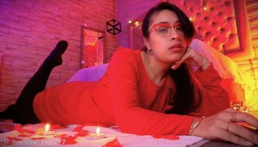 Roxanne_Han Be my date tonight... and forget the rest😏🥵 Pic 3