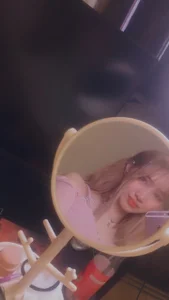 maaya_li Public Pic 3