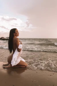 Cosmic_Sia Sea vibes Pic 4