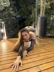 Taiissa_ Sexy summer Immagine  4