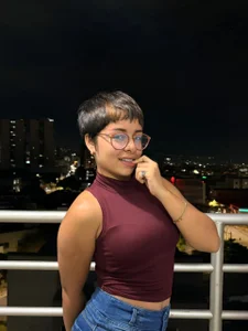 Casca_Loly Public slika 2