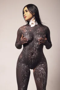 valen_rose0 paint body Pic 4