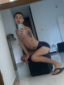 apolo_smith001 Public 사진 4