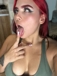 Public de misty_chloe  8 Imagens